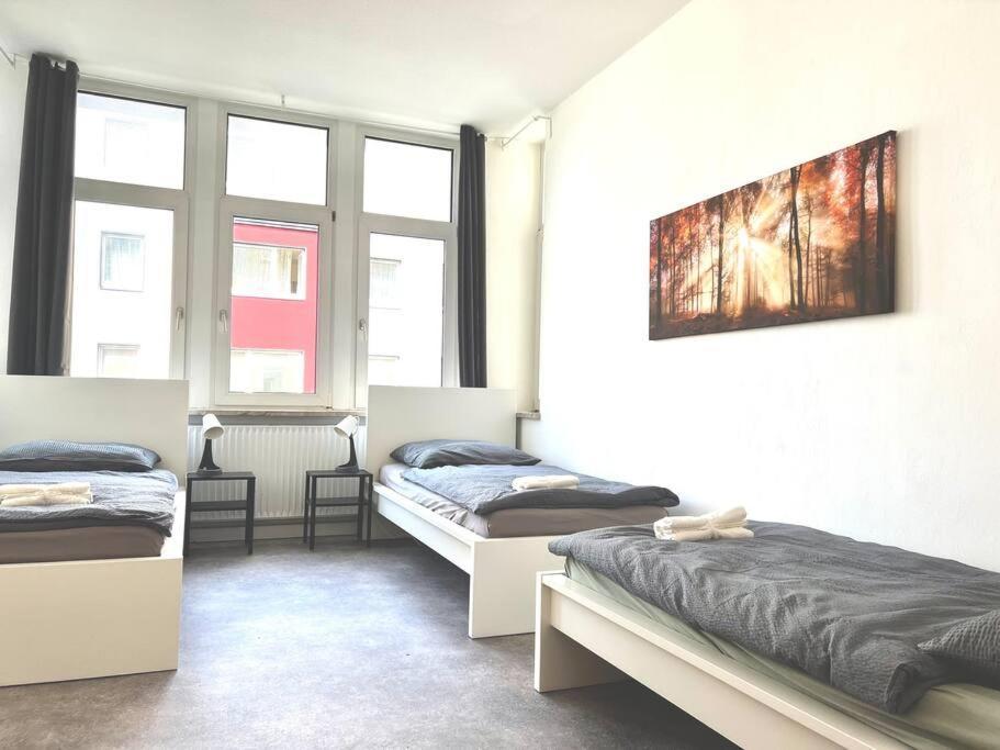 7 Betten Zentrale Lage Bahn Messe Apartment Ганновер Екстер'єр фото